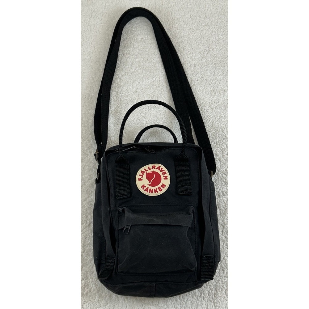 Fjallraven Kanken Sling Bag 23797 Purse Adjustable Crossbody Strap Small Black